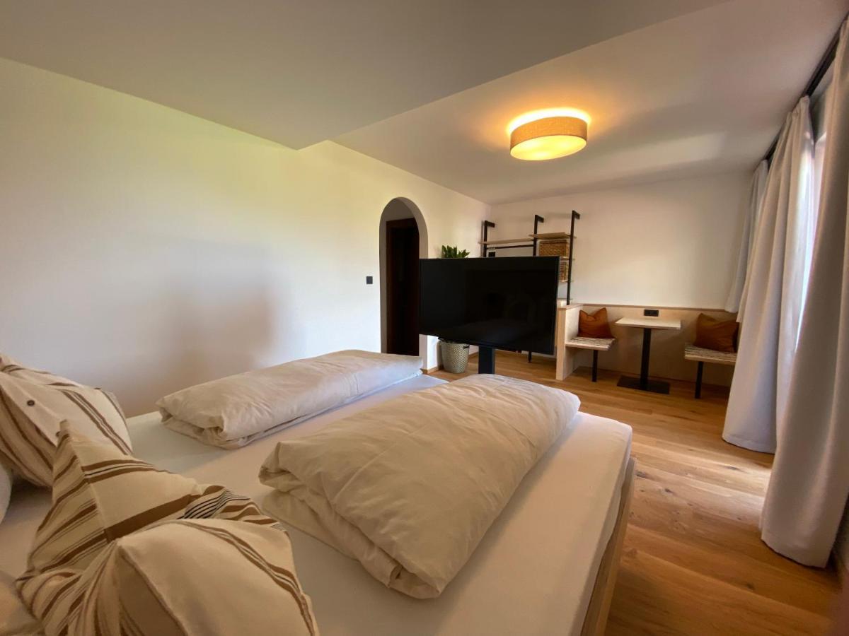 Waldruh Hotel Wiesing Ngoại thất bức ảnh
